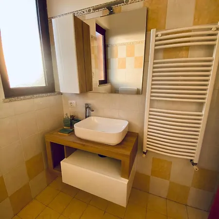 Vakantiehuis Corte Del Vigneto Montemagno (Piedmont)