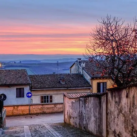 Vakantiehuis Corte Del Vigneto Montemagno (Piedmont)