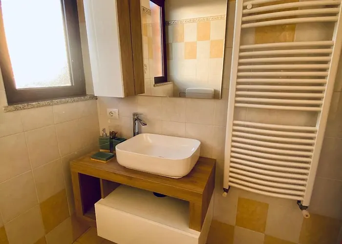 Vakantiehuis Corte Del Vigneto Montemagno (Piedmont)