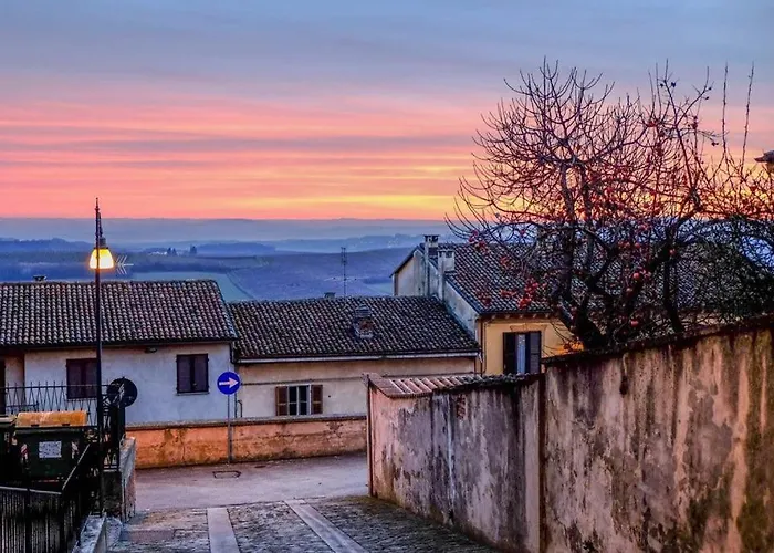 Vakantiehuis Corte Del Vigneto Montemagno (Piedmont)